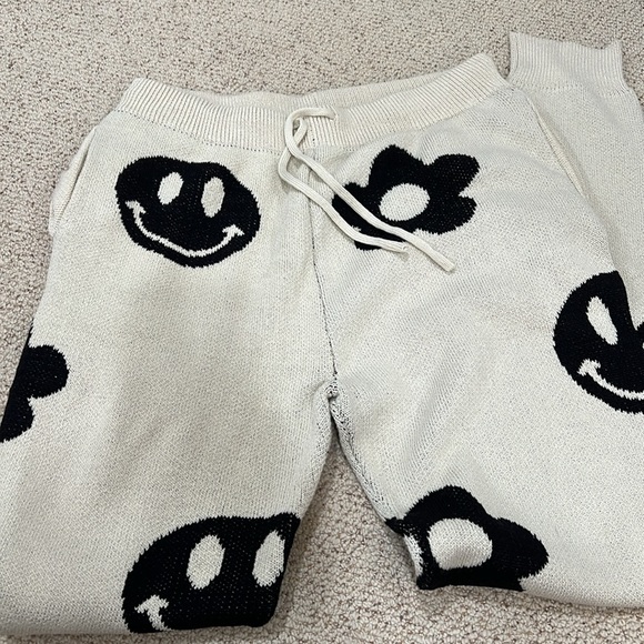 SMILEY KNIT JOGGERS - Picture 4 of 10